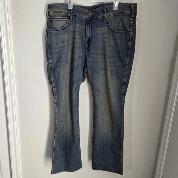 Wrangler Skands Womans Straight Leg Blue Jeans Size 36 - Picture 1 of 6